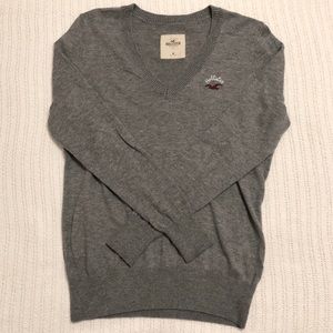 Hollister V-Neck Sweater Sz M